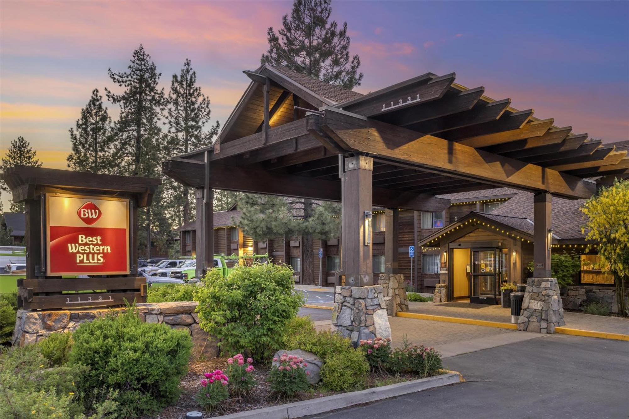 Western Truckee-tahoe Hotel Truckee
